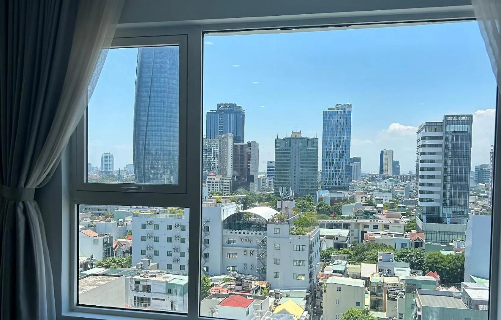 Apartment Riverside Suites Da Nang Vietnam