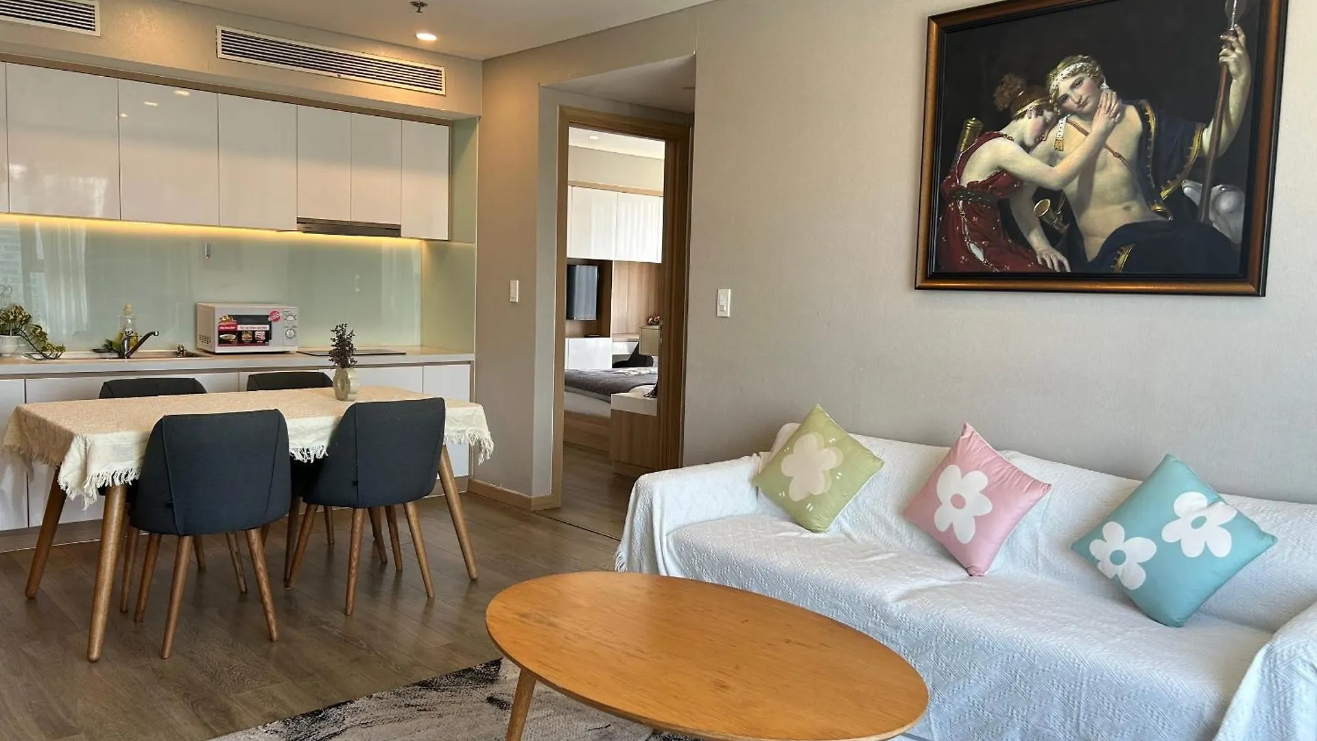 Riverside Suites Da Nang