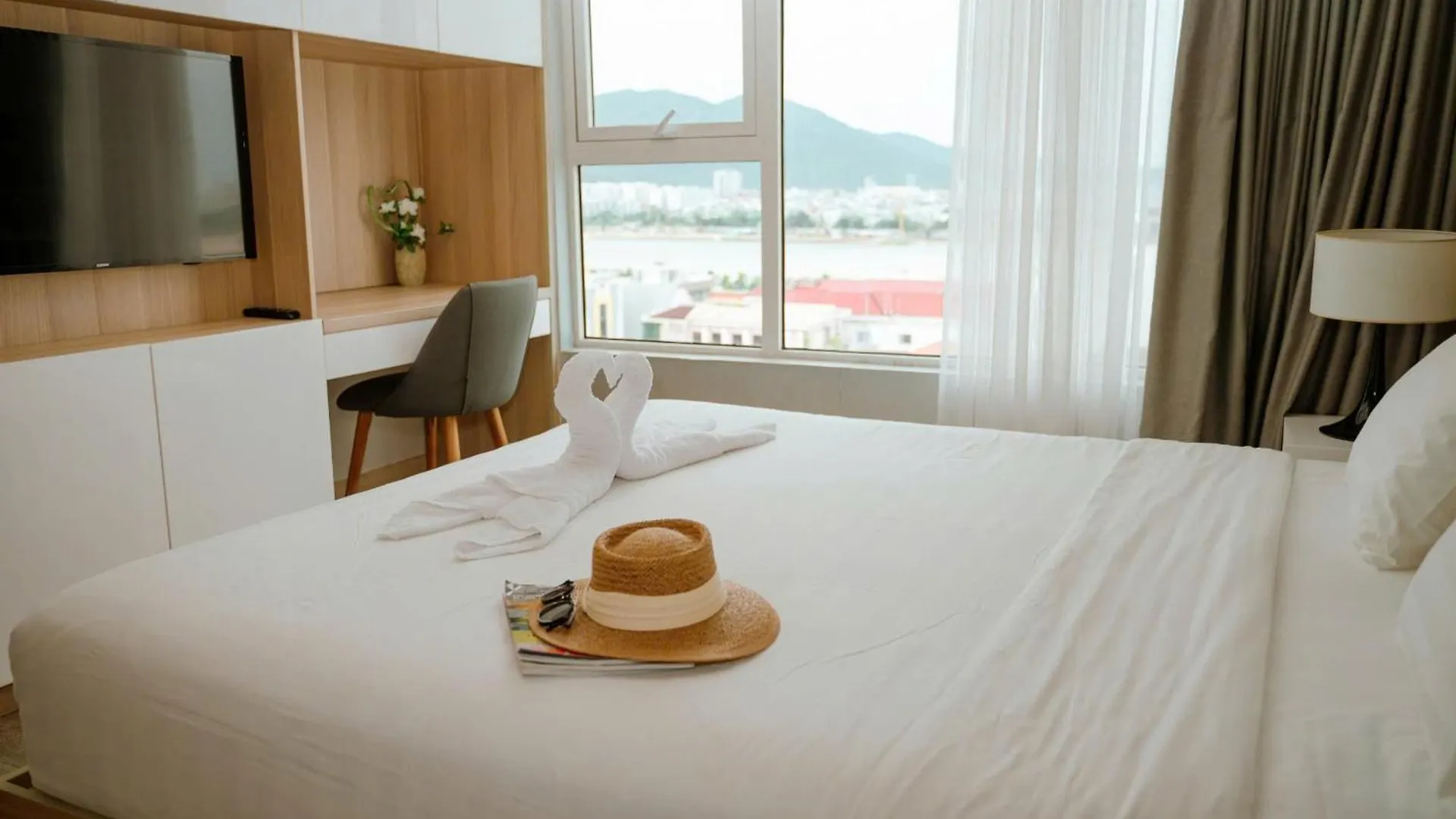 Apartment Riverside Suites Da Nang