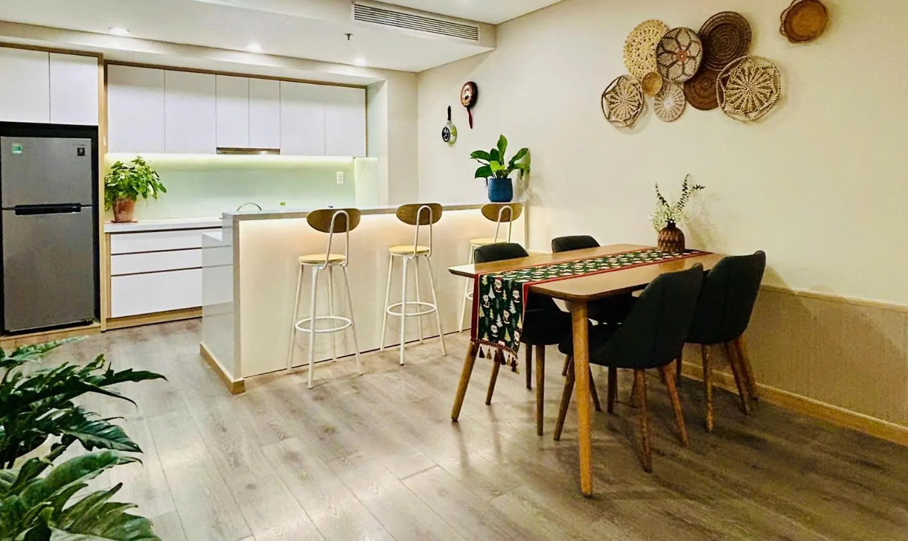 Riverside Suites Da Nang 0*,  Vietnam