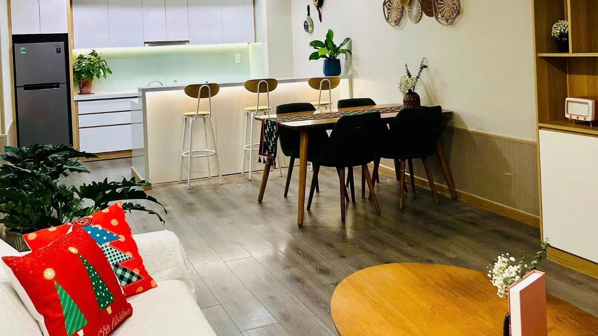 Riverside Suites Da Nang 0*,  Vietnam